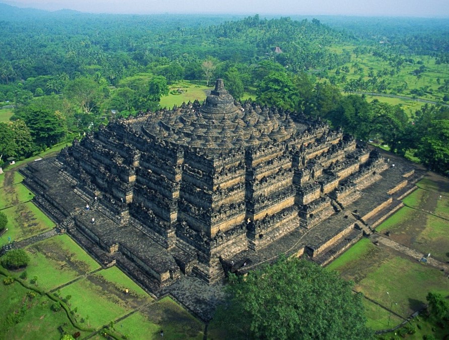 Forty-five-degree panorama of Borobudur Temple rising above the Kedu Plain